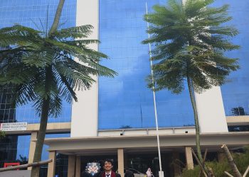 Antony Setiawan: Dedikasi dalam Menuntut Ilmu di Dua Bidang Berbeda