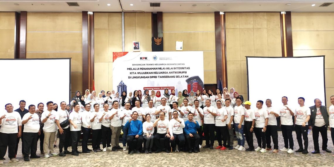 KPK Ajak Anggota DPRD Tangerang Selatan dan Pasangan Internaliasi Nilai Antikorupsi lewat Bimtek Keluarga Berintegritas