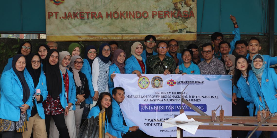 Hilirisasi Nyata! Mahasiswa S2 Manajemen Unpam Kupas Strategi Proyek Konstruksi Baja di Dunia Industri